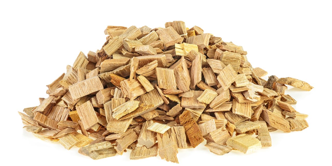Wooden,Smoking,Chips,For,Smoking,On,A,White,Background.,Wood